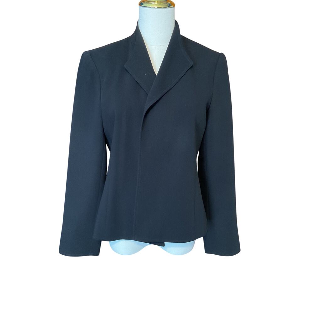 Louben Vintage Women's Black Blazer. Size 6 Petite